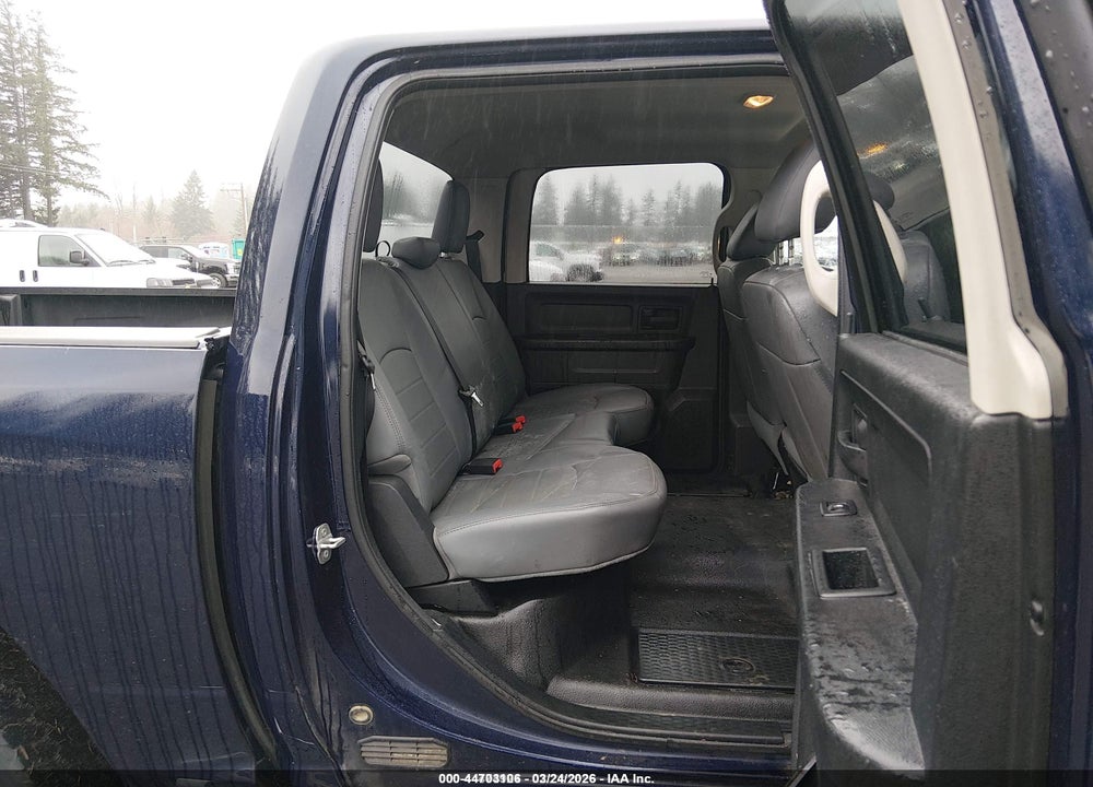 2014 RAM 1500 VIN: 1C6RR7KG1ES363524