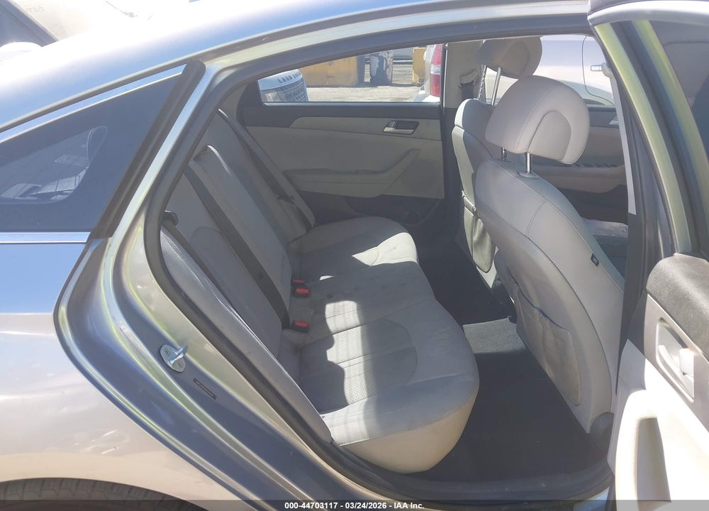 2016 HYUNDAI SONATA SE VIN: 5NPE24AF6GH316218