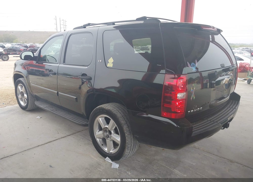 2008 CHEVROLET TAHOE LS VIN: 1GNFC13088R276010