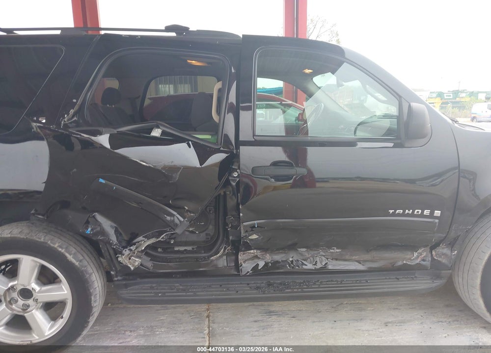 2008 CHEVROLET TAHOE LS VIN: 1GNFC13088R276010