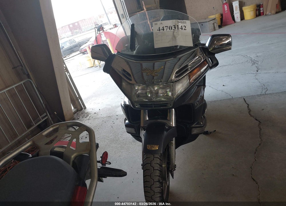 1988 HONDA GL1500 VIN: 1HFSC2202JA000320