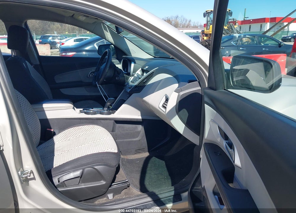 2011 CHEVROLET EQUINOX LS VIN: 2CNALBEC0B6477303
