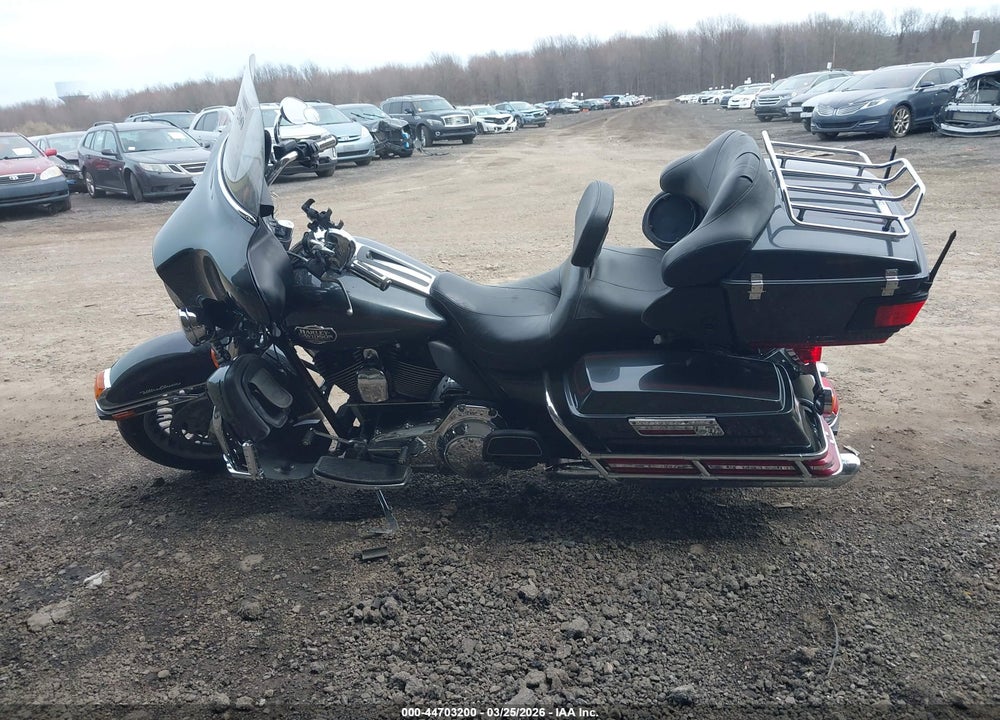 2009 HARLEY-DAVIDSON FLHTCU VIN: 1HD1FC4159Y618046