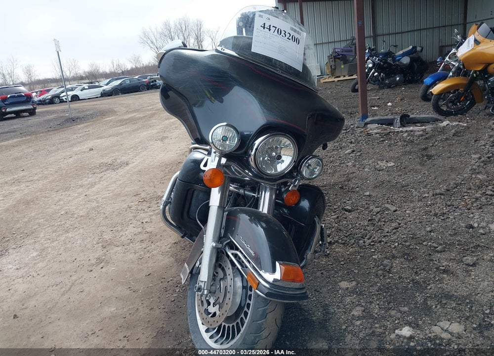 2009 HARLEY-DAVIDSON FLHTCU VIN: 1HD1FC4159Y618046