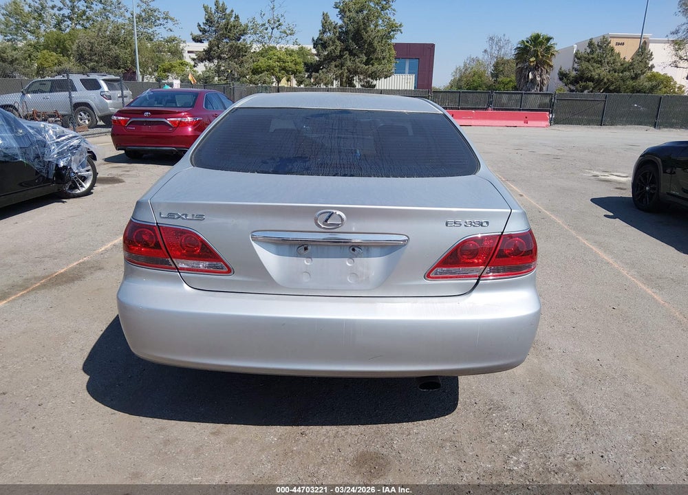 2005 LEXUS ES 330 VIN: JTHBA30G955120425