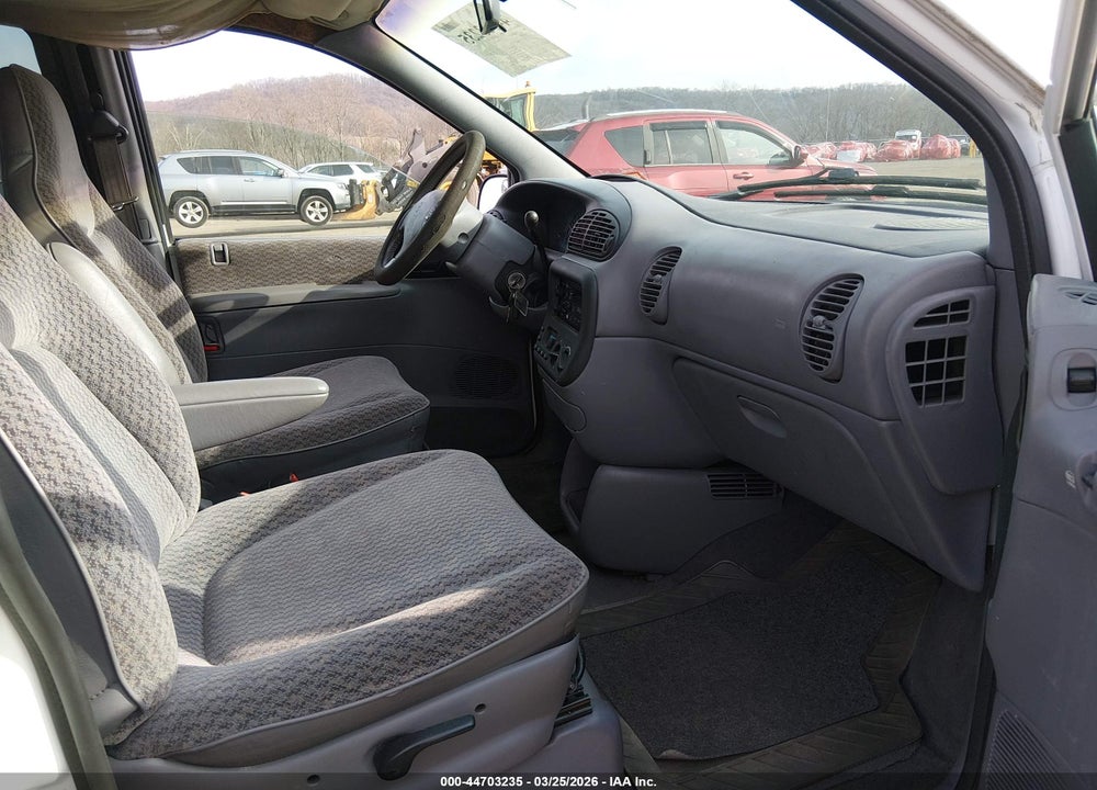 1998 DODGE CARAVAN SE VIN: 2B4GP45R2WR600247