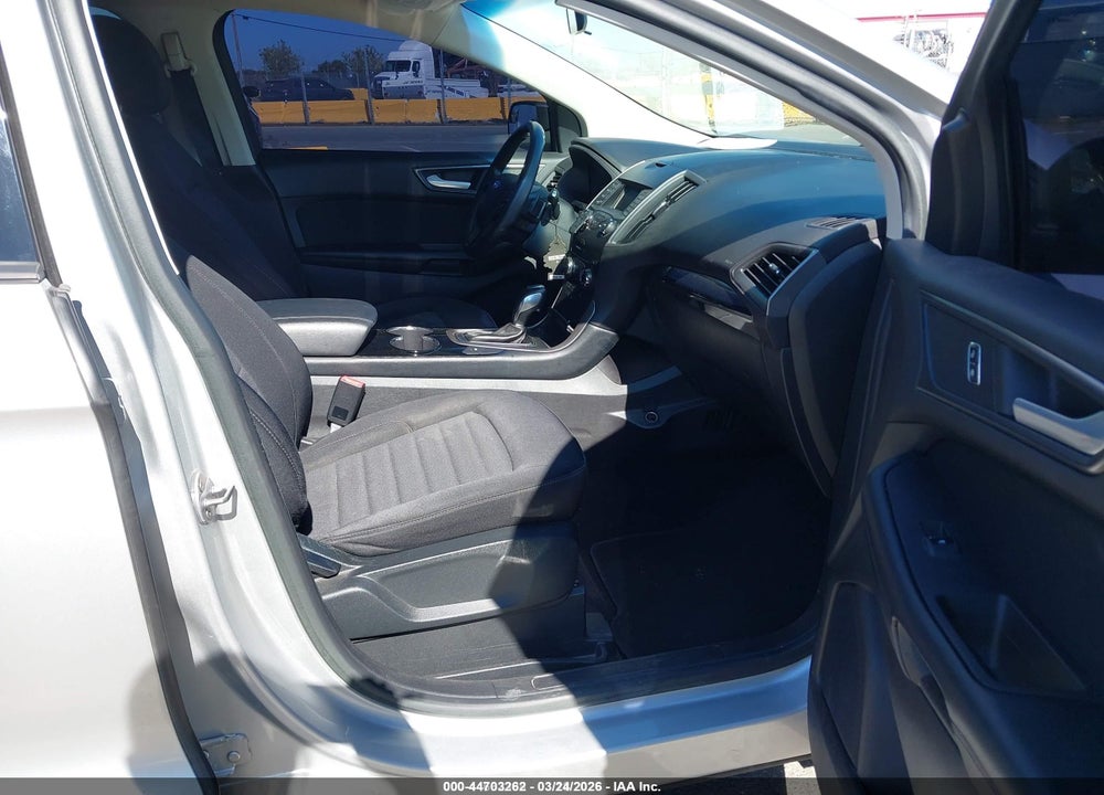 2018 FORD EDGE SE VIN: 2FMPK3G95JBB45478