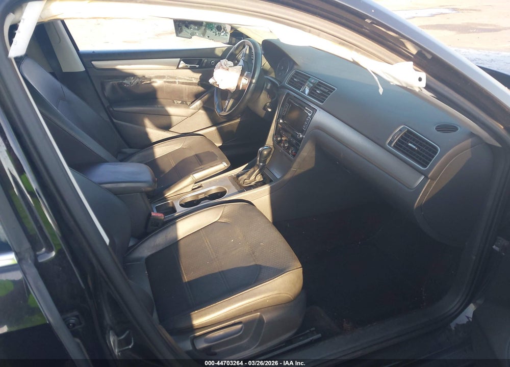 2014 VOLKSWAGEN PASSAT 2.5L SE VIN: 1VWBH7A39EC018275