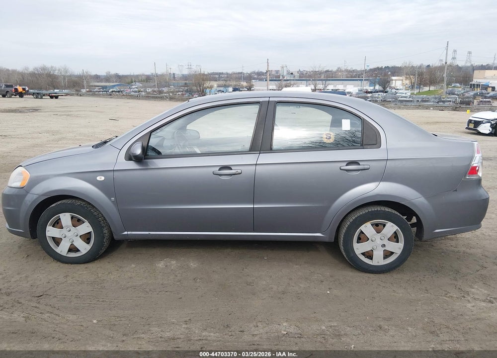 2008 CHEVROLET AVEO LS VIN: KL1TD56698B151081