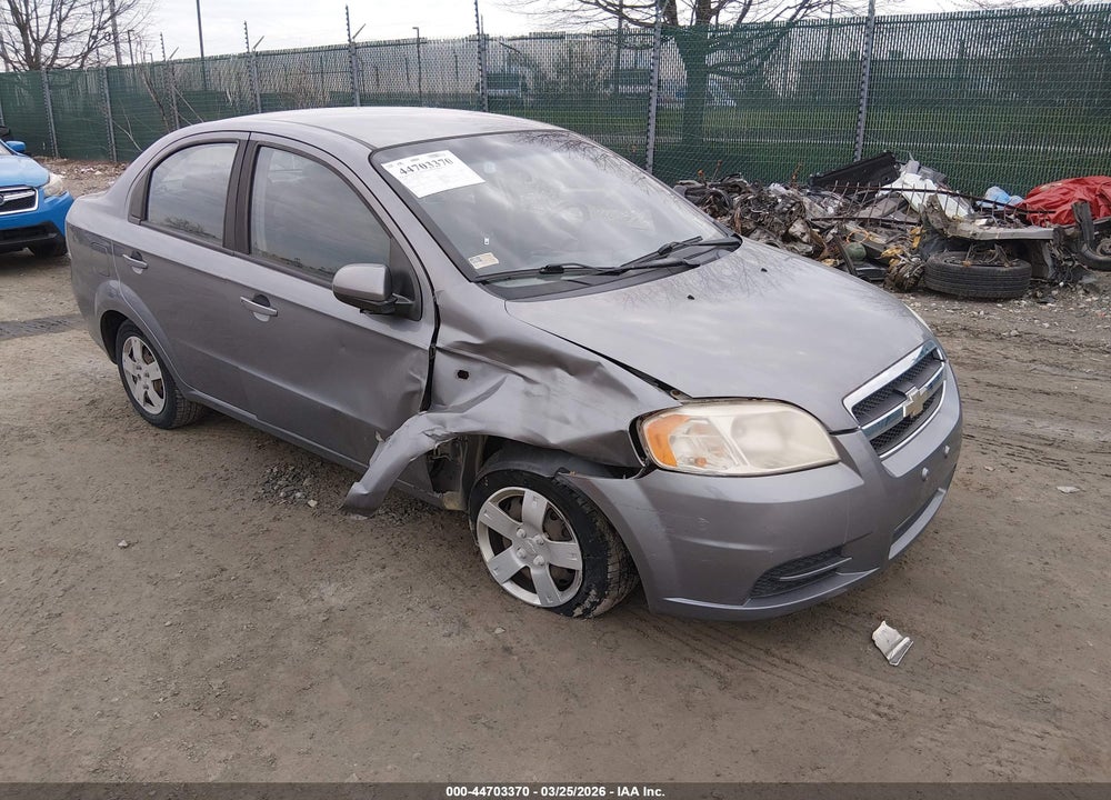 2008 CHEVROLET AVEO LS VIN: KL1TD56698B151081