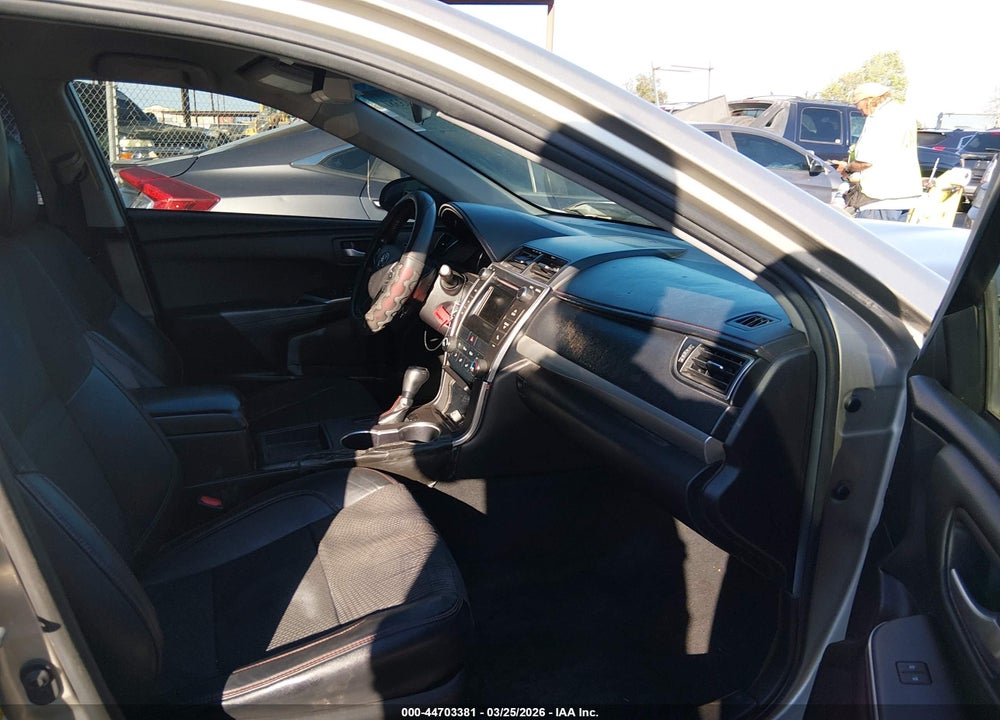 2016 TOYOTA CAMRY SE VIN: 4T1BF1FK6GU503858