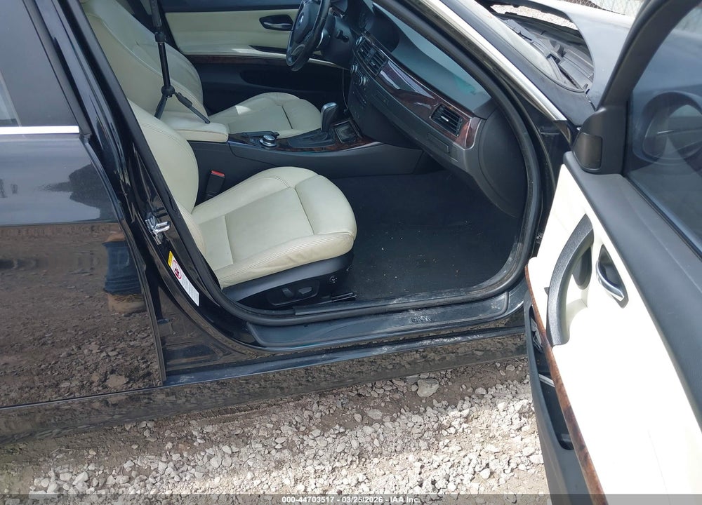 2008 BMW 335XI VIN: WBAVD535X8A009970