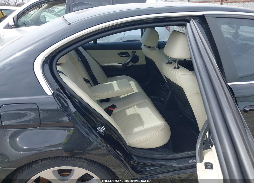 2008 BMW 335XI VIN: WBAVD535X8A009970