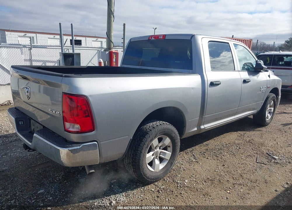 2019 RAM 1500 CLASSIC VIN: 3C6RR7KT9KG715183