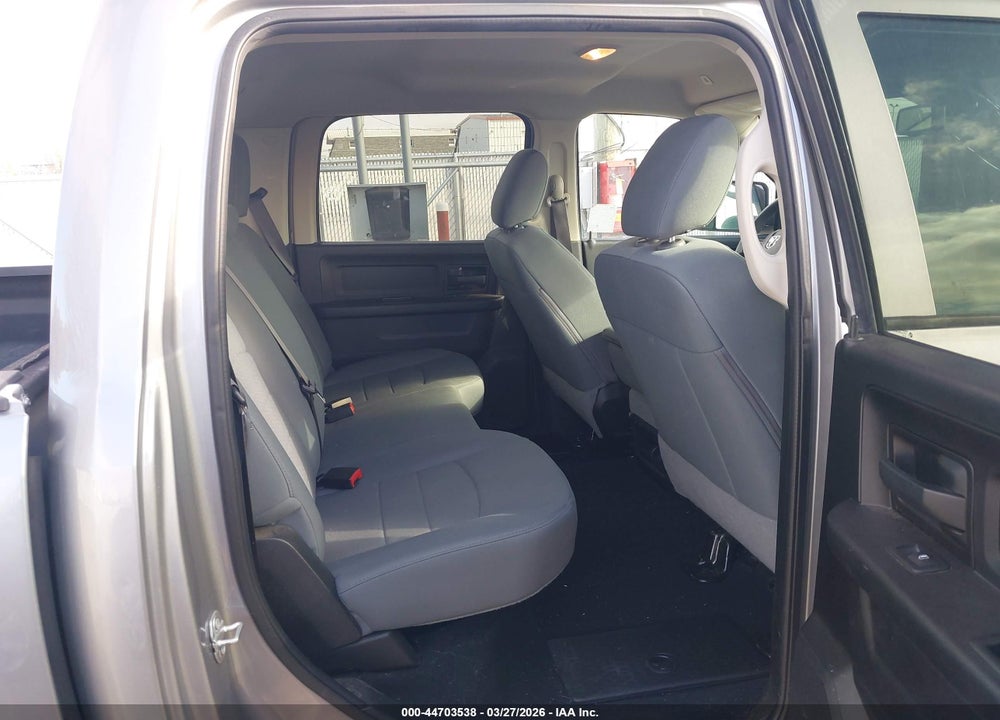 2019 RAM 1500 CLASSIC VIN: 3C6RR7KT9KG715183