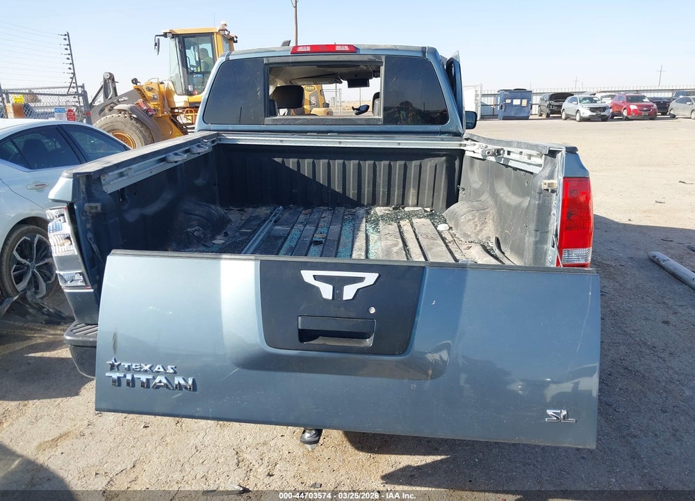 2011 NISSAN TITAN SL VIN: 1N6BA0ED2BN324085