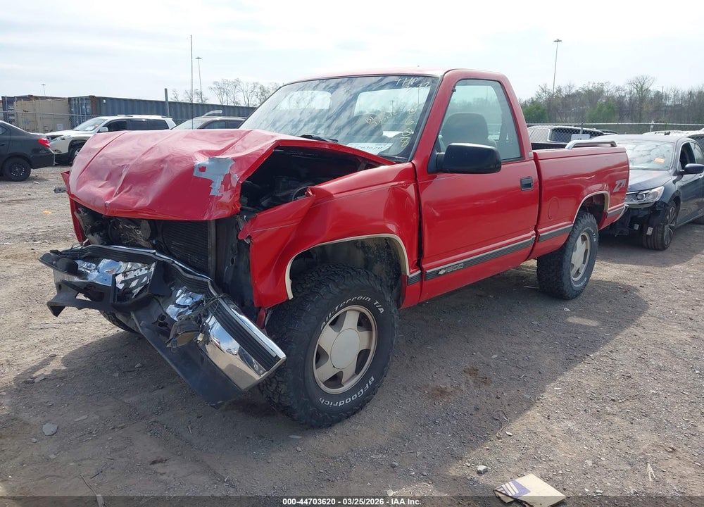 1996 CHEVROLET GMT-400 K1500 VIN: 1GCEK14M9TZ186608