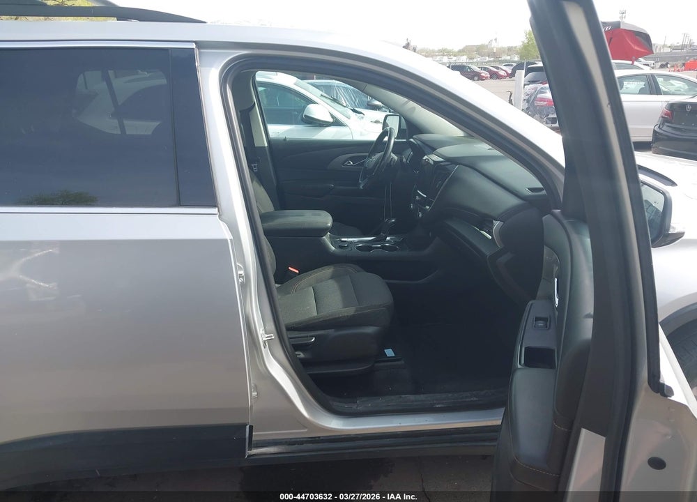 2018 CHEVROLET TRAVERSE 1LT VIN: 1GNEVGKW5JJ192097