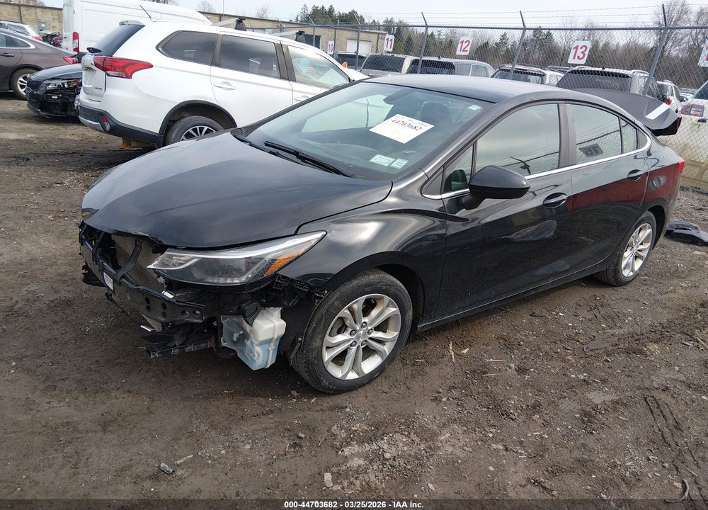 2019 CHEVROLET CRUZE LT VIN: 1G1BE5SM9K7112290