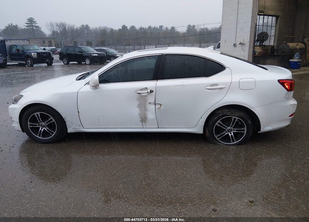 2010 LEXUS IS 250 VIN: JTHCF5C23A5036712