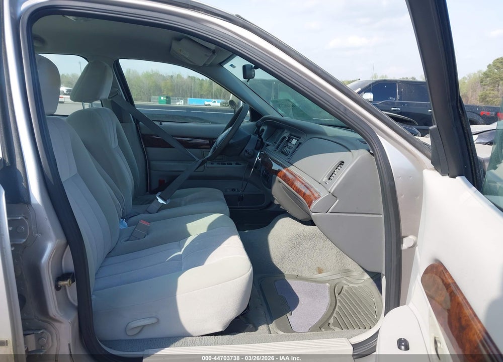 2004 MERCURY GRAND MARQUIS GS VIN: 2MEFM74W94X654720