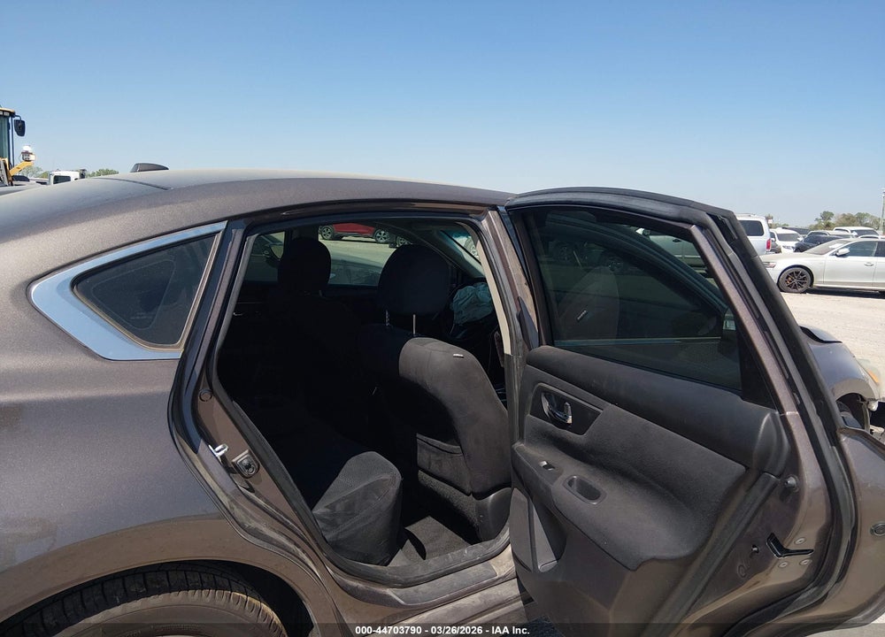 2015 NISSAN ALTIMA 2.5 SV VIN: 1N4AL3AP1FC234606