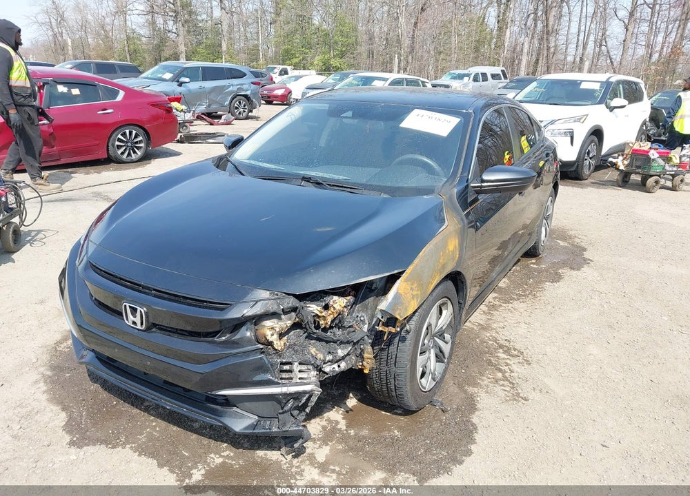 2019 HONDA CIVIC LX VIN: 19XFC2F68KE018958