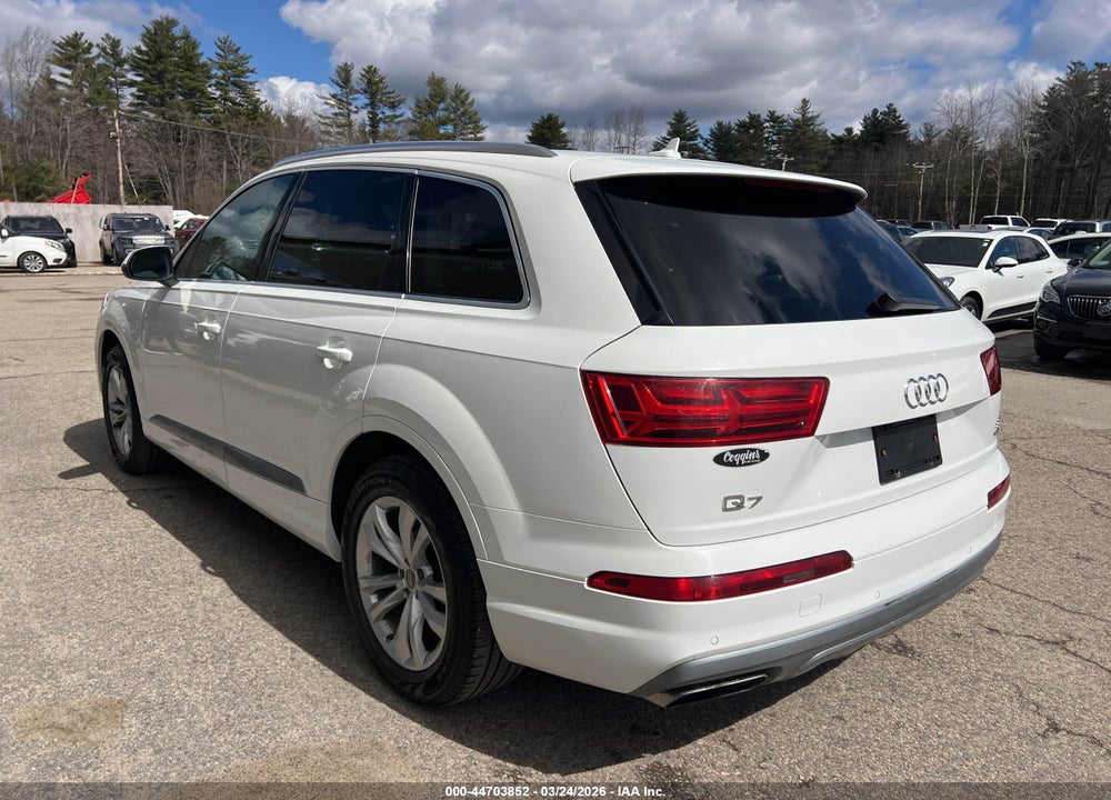 2017 AUDI Q7 VIN: WA1LAAF70HD011891