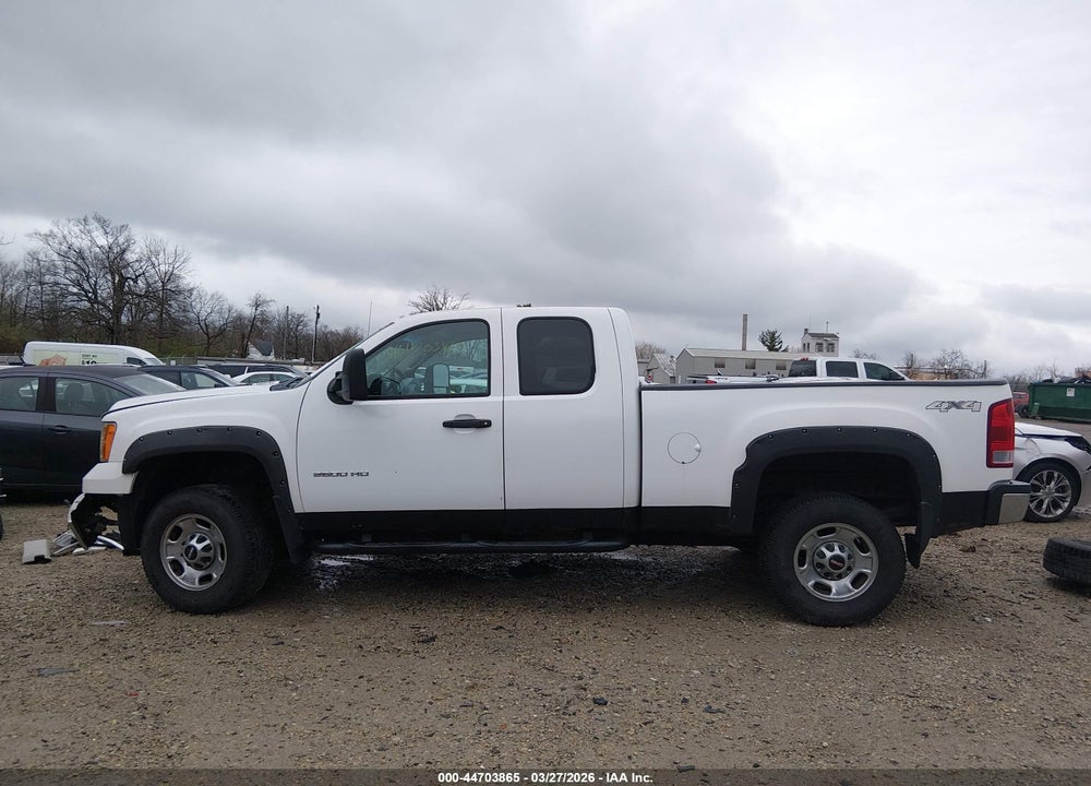2012 GMC SIERRA 2500HD WORK TRUCK VIN: 1GT22ZCG3CZ114560