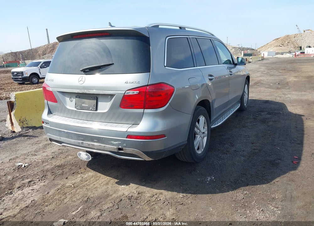 2015 MERCEDES-BENZ GL 450 4MATIC VIN: 4JGDF6EE9FA571976