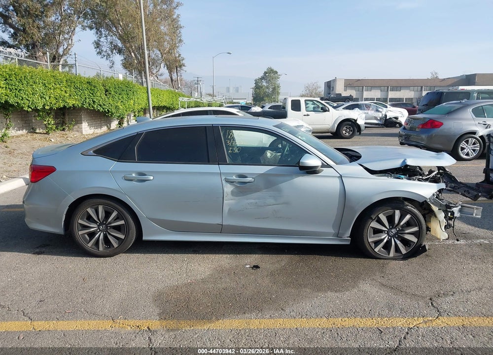 2022 HONDA CIVIC EX VIN: 2HGFE1F77NH308079