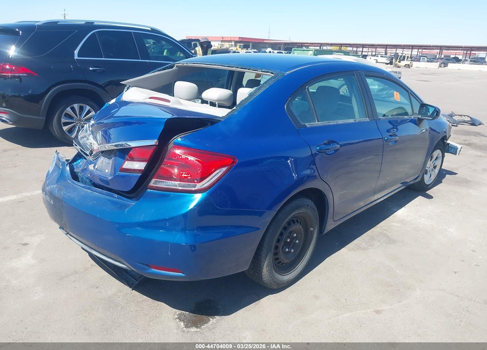 2014 HONDA CIVIC LX VIN: 19XFB2F57EE247937