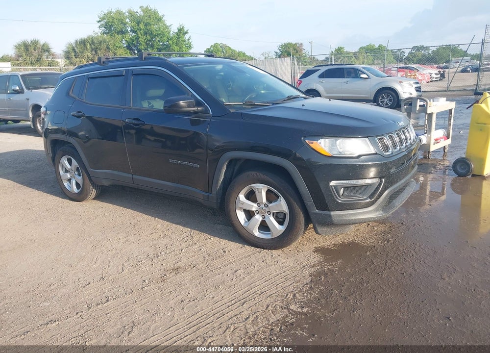 2018 JEEP COMPASS LATITUDE FWD VIN: 3C4NJCBBXJT233519
