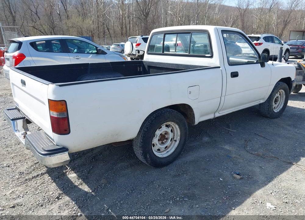 1992 TOYOTA PICKUP 1/2 TON SHORT WHLBASE STB VIN: 4TARN81A7NZ030688