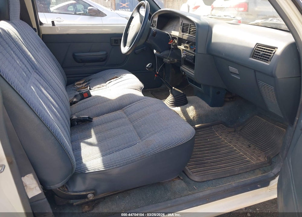 1992 TOYOTA PICKUP 1/2 TON SHORT WHLBASE STB VIN: 4TARN81A7NZ030688