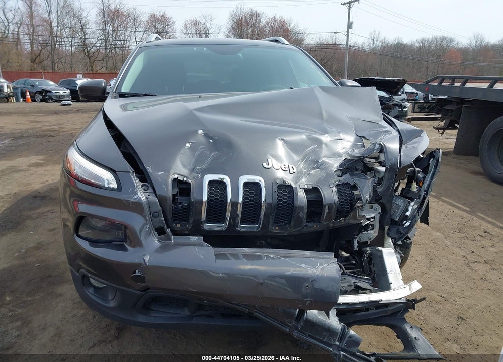 2014 JEEP CHEROKEE LATITUDE VIN: 1C4PJMCB3EW223539