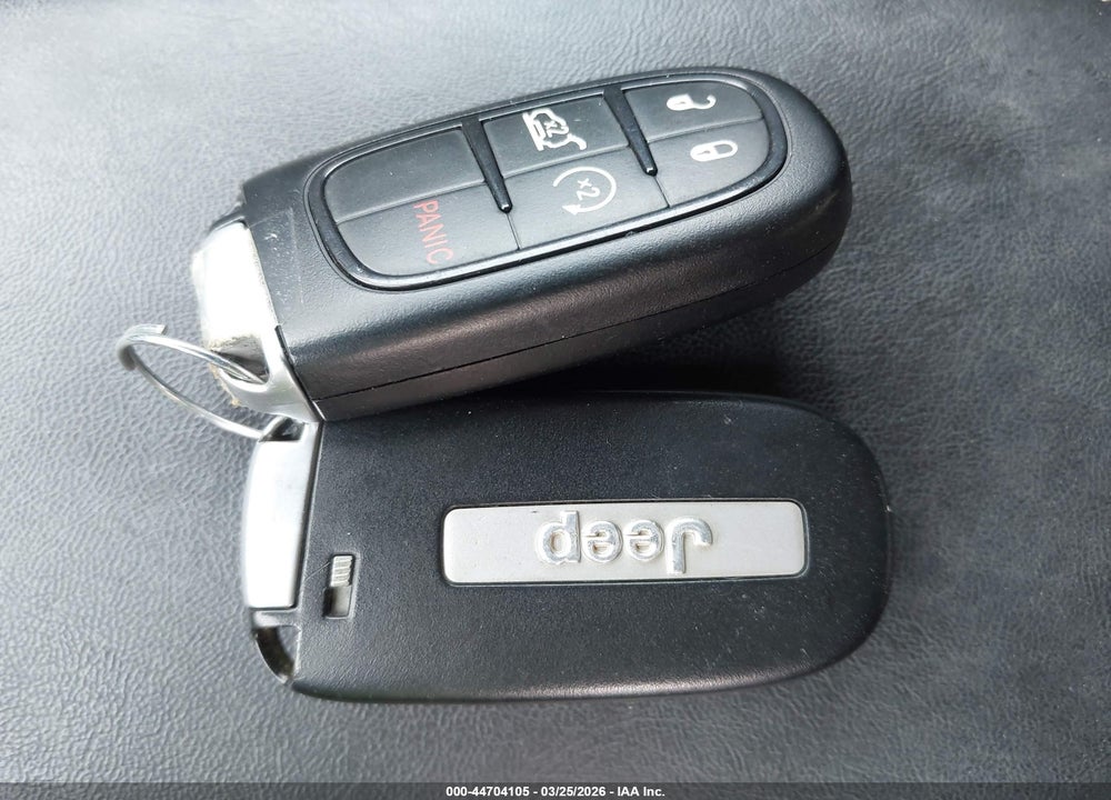 2014 JEEP CHEROKEE LATITUDE VIN: 1C4PJMCB3EW223539