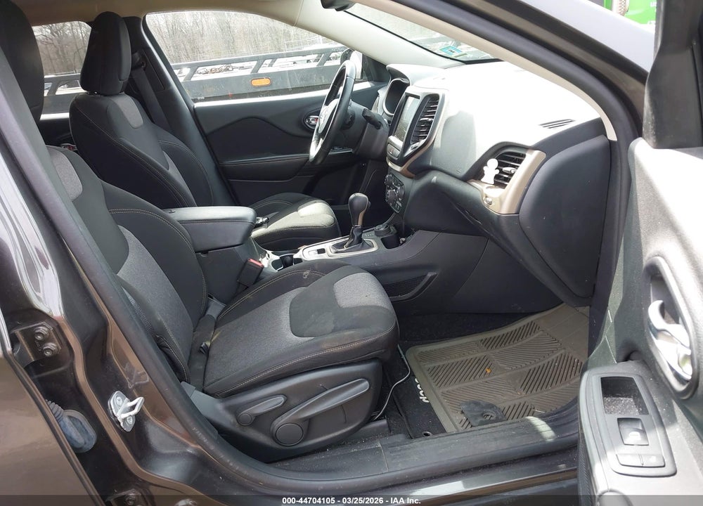 2014 JEEP CHEROKEE LATITUDE VIN: 1C4PJMCB3EW223539