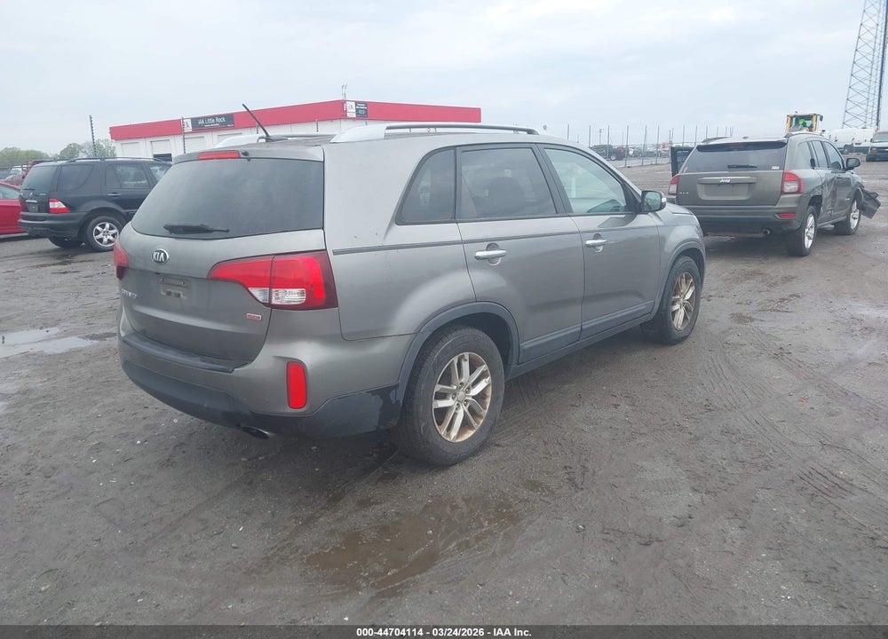 2014 KIA SORENTO LX VIN: 5XYKT3A66EG500203