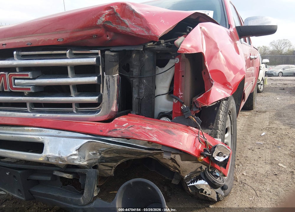 2013 GMC SIERRA K1500 SLE VIN: 3GTP2VEA8DG181504