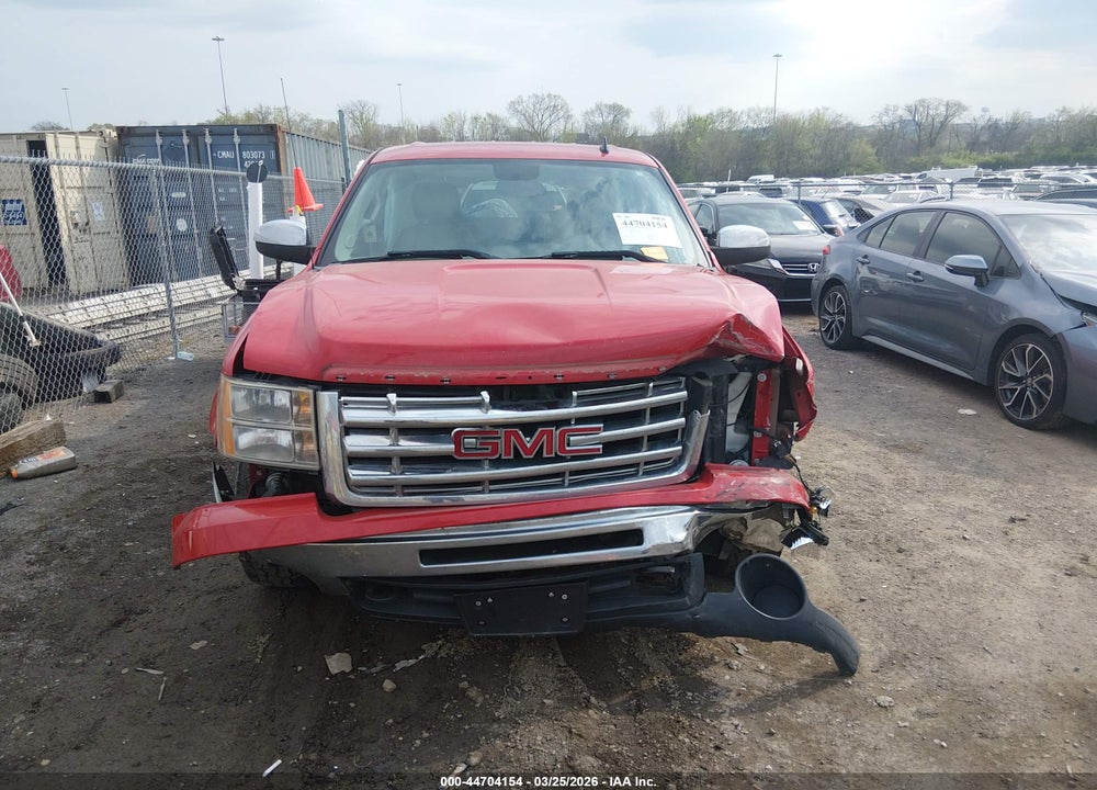 2013 GMC SIERRA K1500 SLE VIN: 3GTP2VEA8DG181504