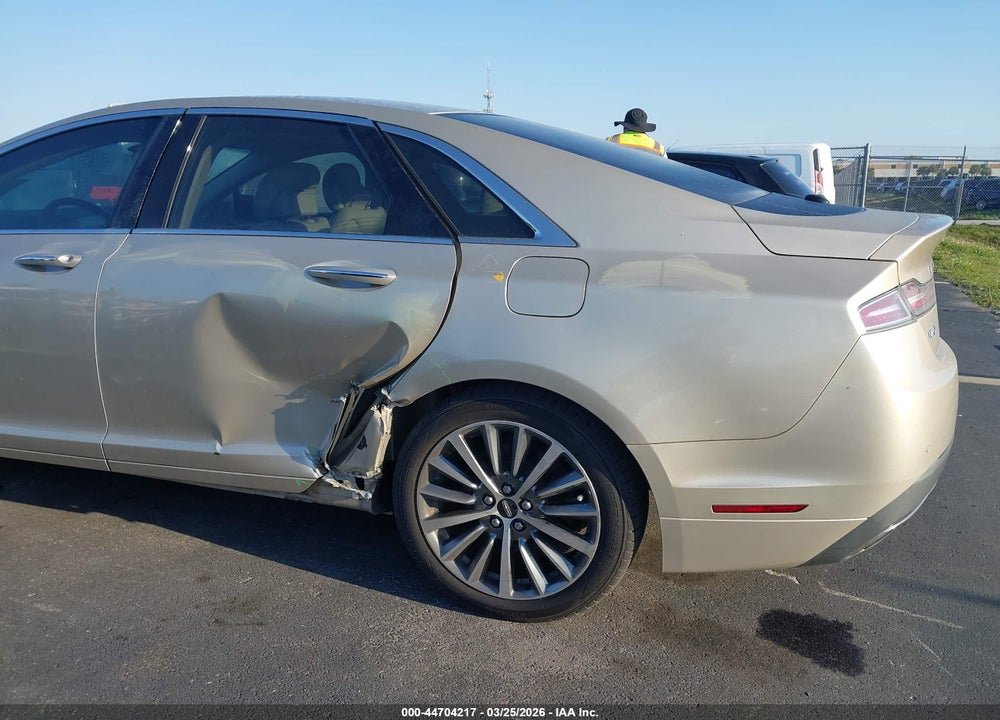 2017 LINCOLN MKZ HYBRID PREMIERE VIN: 3LN6L5KU7HR609222