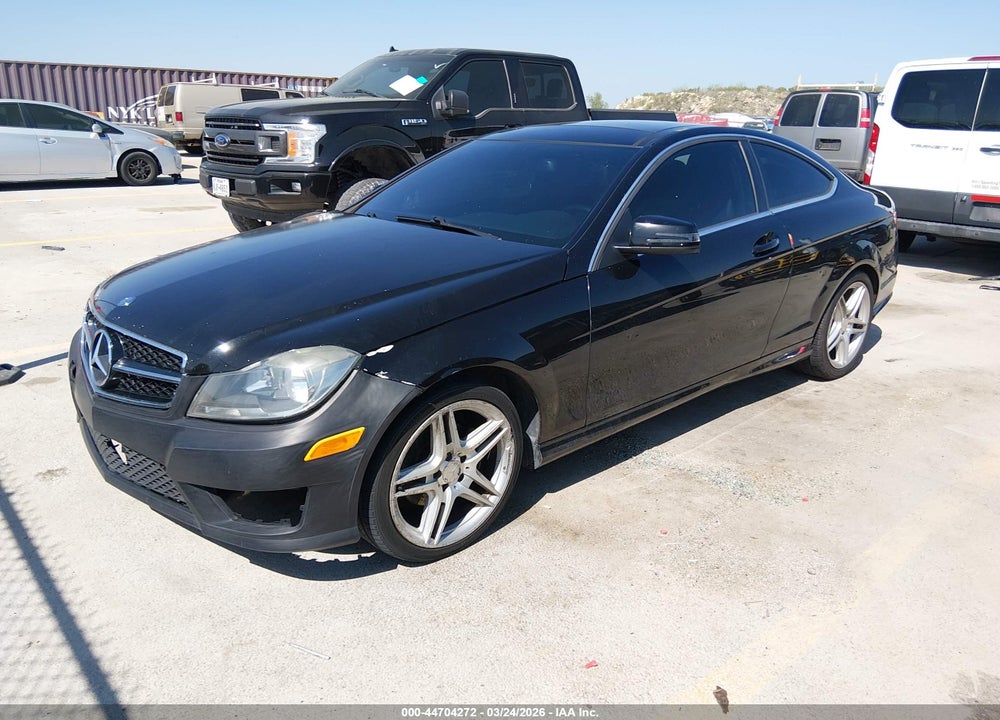 2015 MERCEDES-BENZ C 250 VIN: WDDGJ4HB9FG438174