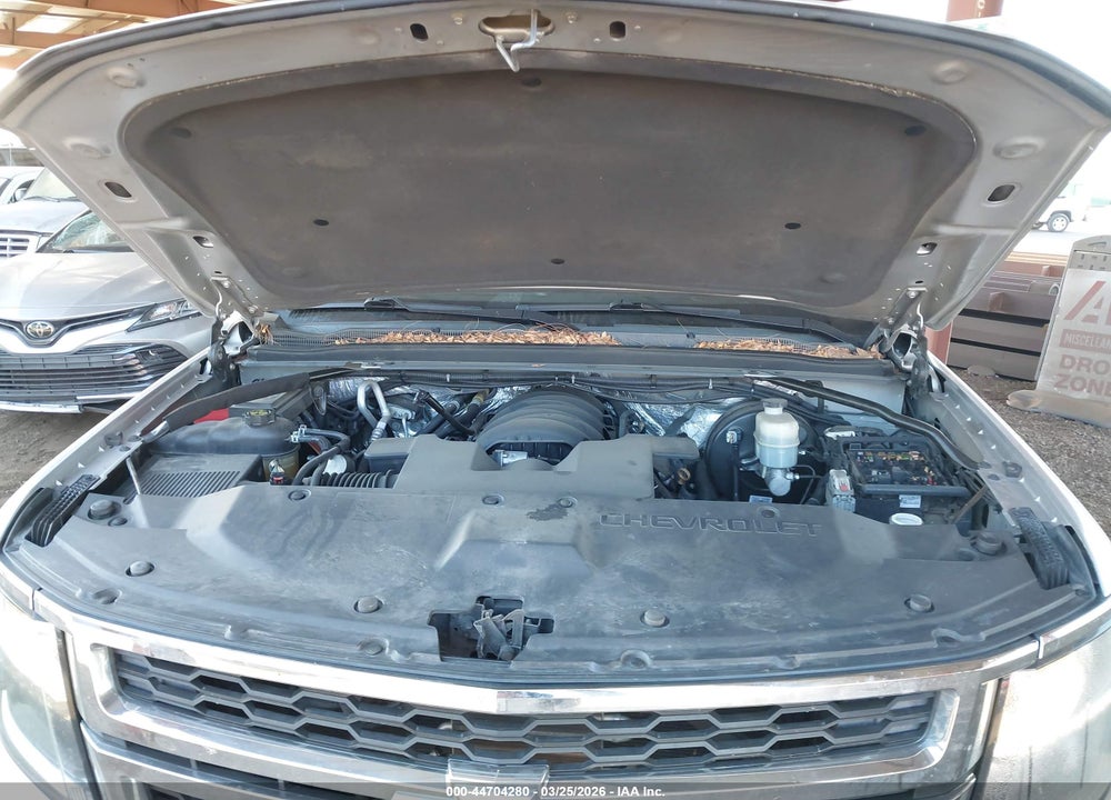 2015 CHEVROLET SUBURBAN 1500 LT VIN: 1GNSKJKC3FR181980