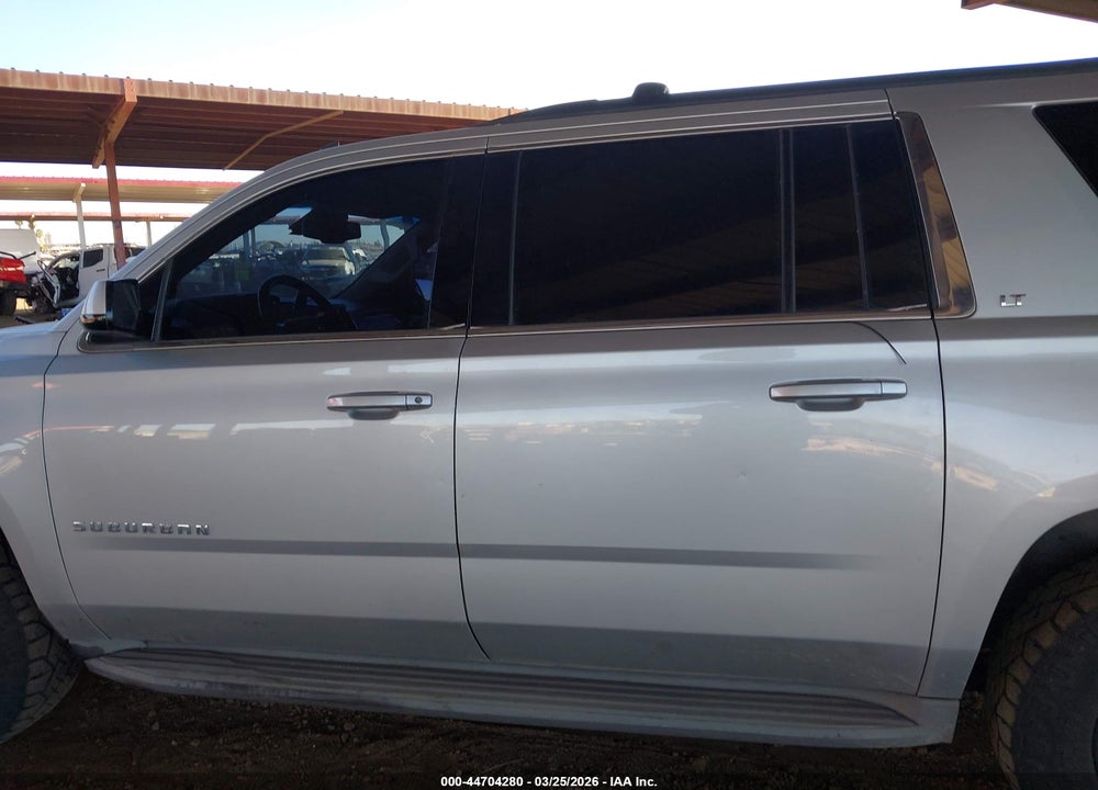 2015 CHEVROLET SUBURBAN 1500 LT VIN: 1GNSKJKC3FR181980