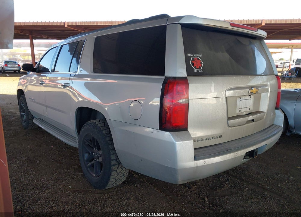 2015 CHEVROLET SUBURBAN 1500 LT VIN: 1GNSKJKC3FR181980