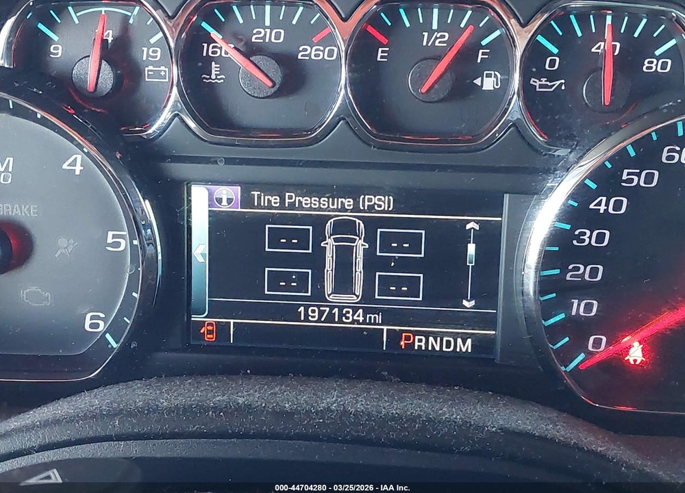 2015 CHEVROLET SUBURBAN 1500 LT VIN: 1GNSKJKC3FR181980