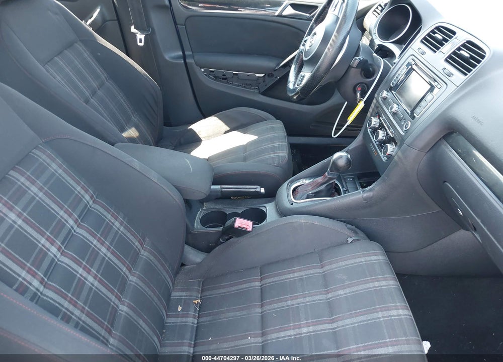 2011 VOLKSWAGEN GTI 4-DOOR VIN: WVWHV7AJ6BW038997