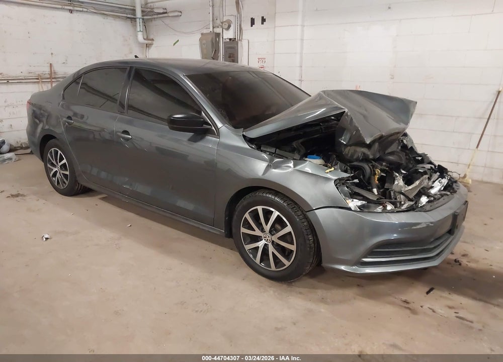 2015 VOLKSWAGEN JETTA 2.0L S VIN: 3VW2K7AJ2FM241273