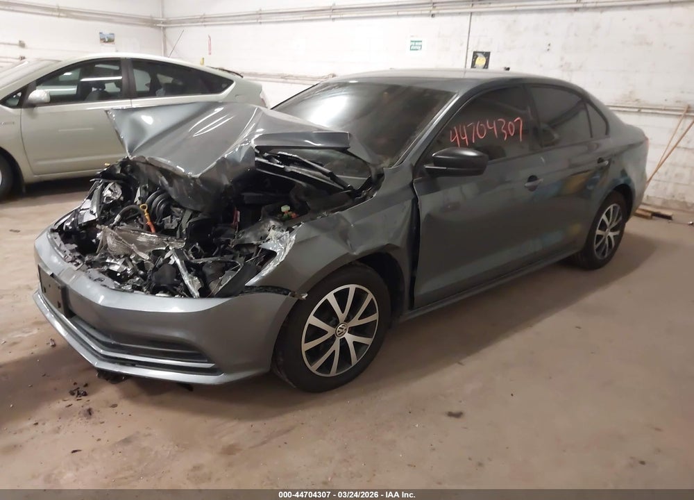 2015 VOLKSWAGEN JETTA 2.0L S VIN: 3VW2K7AJ2FM241273